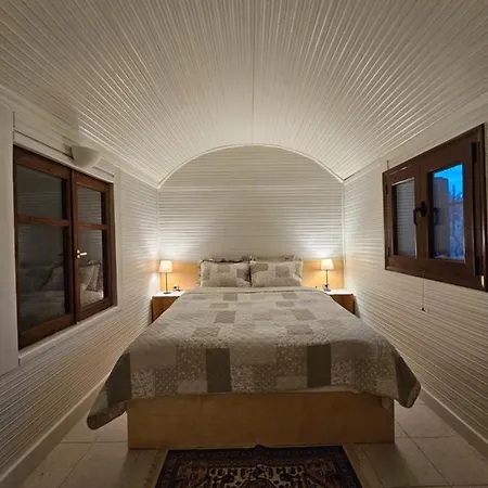Holiday home Athos Seagull Wagon