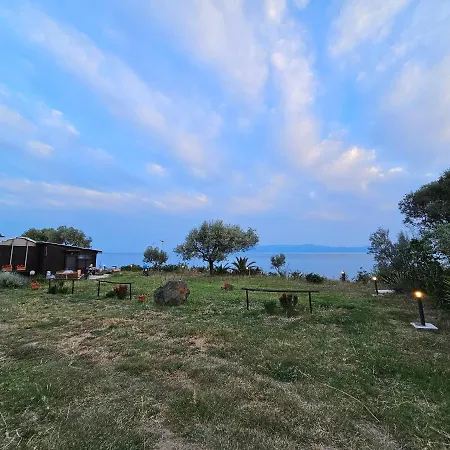 Athos Seagull Wagon Holiday home *
